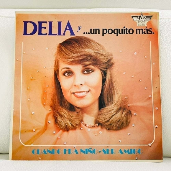 LP Delia Dorta - Y...Un Poquito Mas Vinyl Record - Picture 1 of 2